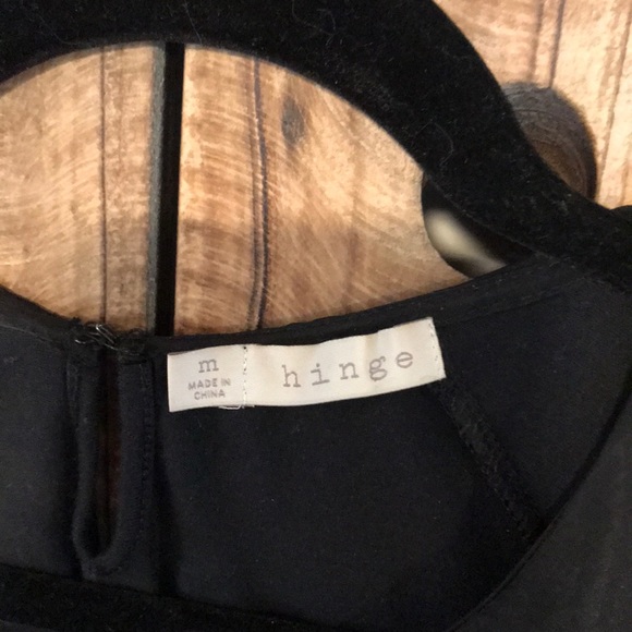 Ladies top - Picture 7 of 7